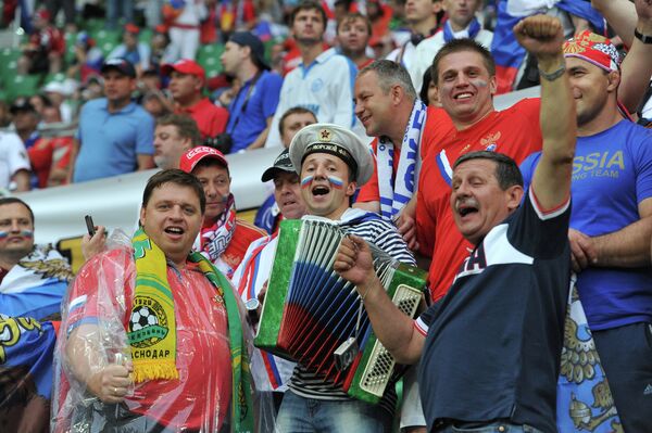 Russian Fans at Euro 2012 - Sputnik International