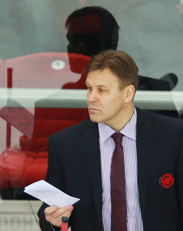 Avangard Omsk's coach Raimo Summanen - Sputnik International