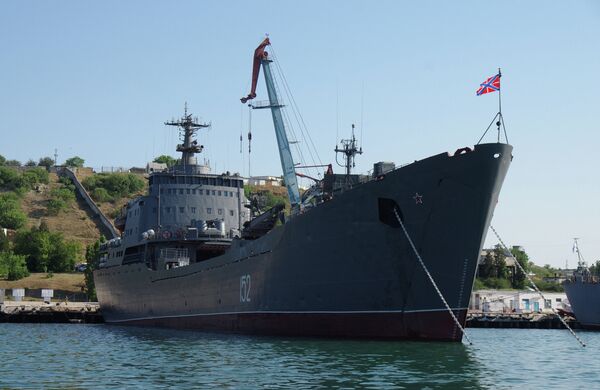 Landing ship Nikolai Filchenkov Joins Russia’s Mediterranean Task Force - Sputnik International