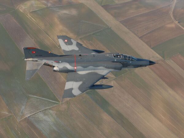 Turkish F-4 Phantom jet - Sputnik International