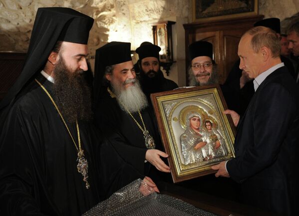 Vladimir Putin Visits Church of the Holy Sepulcher - Sputnik International