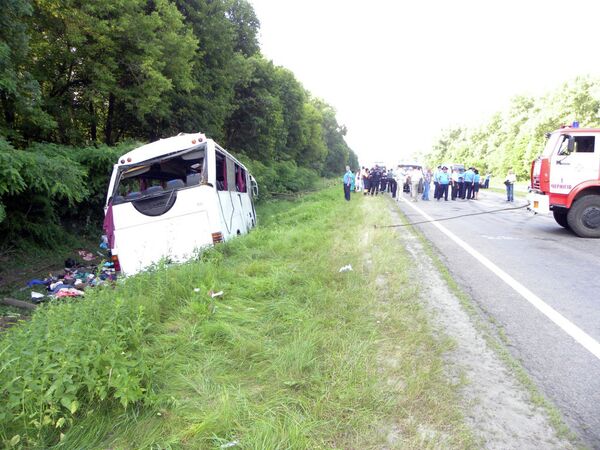 Fatal Bus Crash in Ukrain - Sputnik International