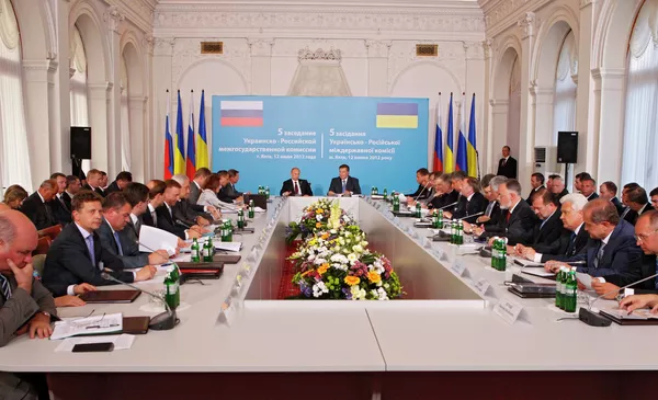 Russia, Ukraine Sign Agreement on Maritime Border Delimitation - Sputnik International