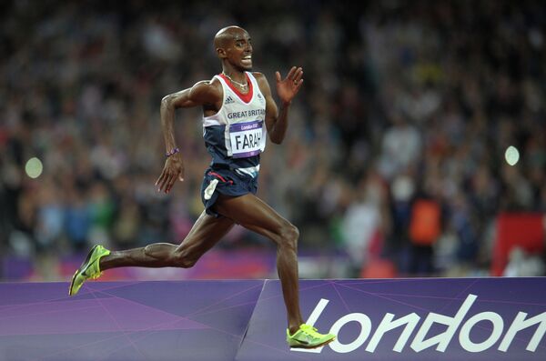 Mo Farah became the first Briton to win gold in the Olympic 10,000 meters on Saturday - Sputnik International