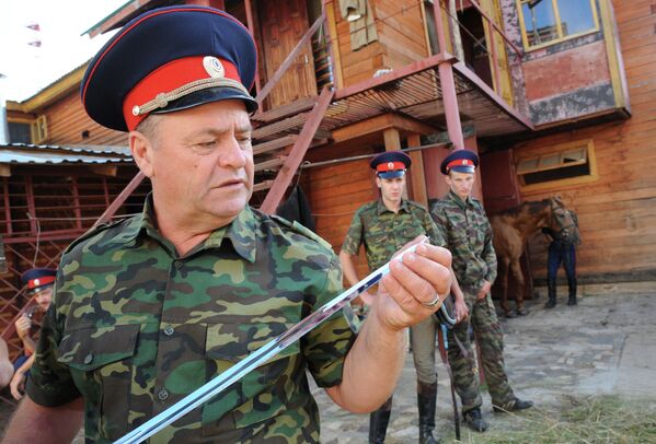 Preparation for the Moscow-Paris Cossacks Horse Expedition - Sputnik International