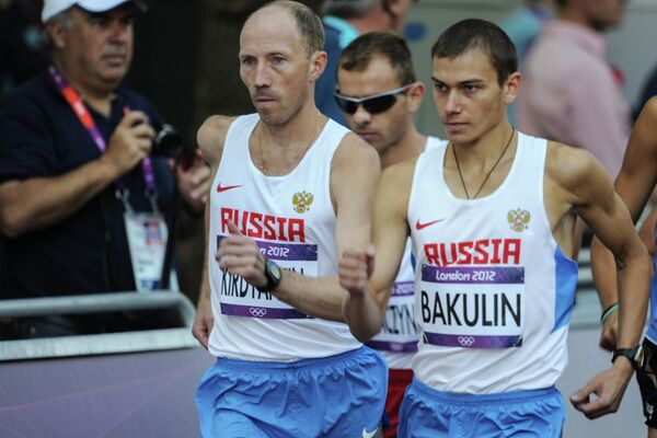 Sergey Kirdyapkin (left) - Sputnik International