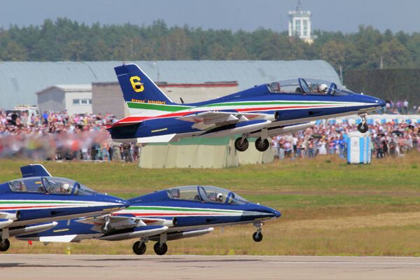 Airshow Marks Centenary of Russian Air Force - Sputnik International