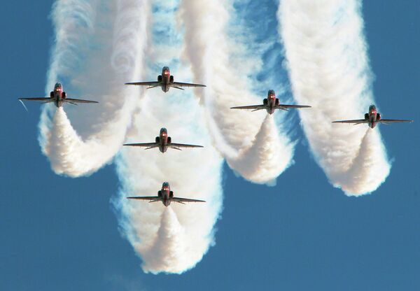 Airshow Marks Centenary of Russian Air Force - Sputnik International