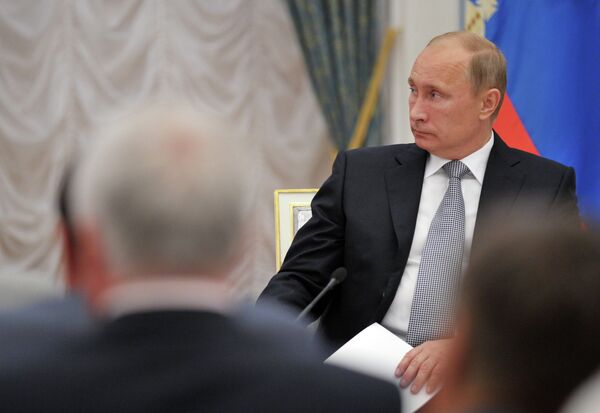 Russia Prepared for Possible Economic Meltdown – Putin  - Sputnik International