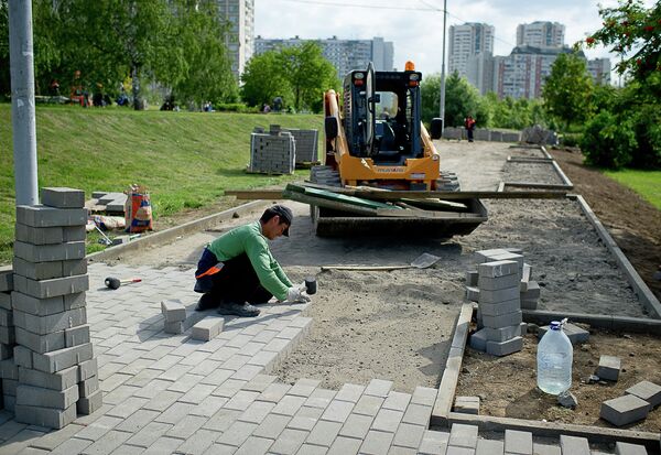 Moscow Mayor ‘Refocuses’ Brick Repaving Program - Sputnik International