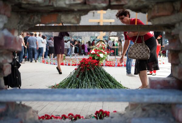In Russia, the first of September is the first day of the school year. Ten years ago on this day, took more than 1,100 school children, their teachers and relatives hostage in a school in Beslan - Sputnik International