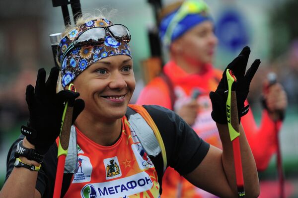 Biathlon: Zaitseva Happy With ‘Wonderful’ Summer Worlds - Sputnik International
