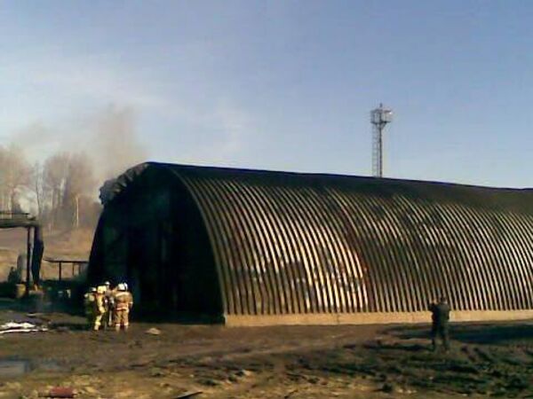 Fire in a Khanty-Mansiysk oil processing plant - Sputnik International