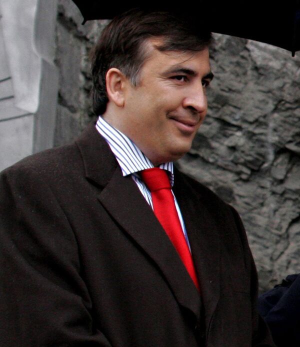 Protesters Attack Saakashvili’s Car with Eggs - Sputnik International