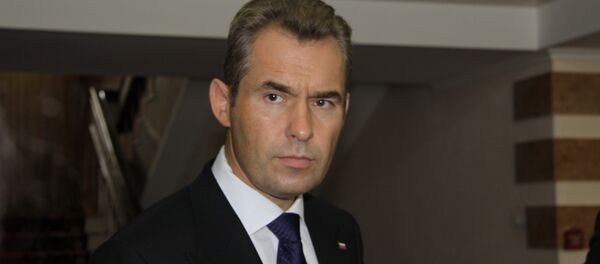 Efforts by a US couple to vacate the adoption of two Russian-born children due to the children's alleged mental disorders are despicable and deceitful: Pavel Astakhov - Sputnik International