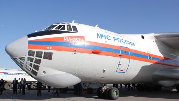 A Russian emergencies ministry's Il-76 plane (archive) - Sputnik International