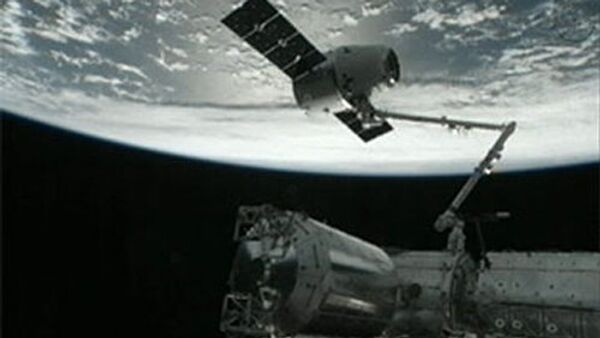 The US Dragon commercial spacecraft has docked at the International Space Station. - Sputnik International