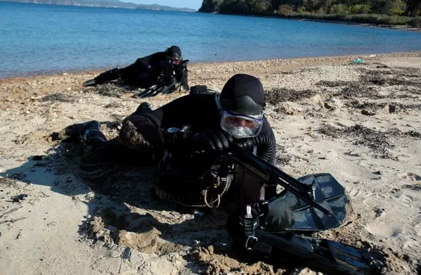 Pacific Fleet’s Combat Swimmers Practice Countersabotage Measures - Sputnik International