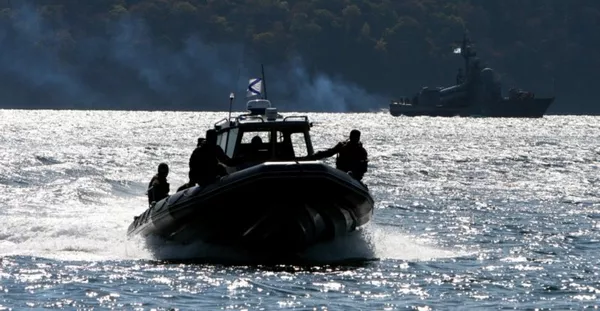 Pacific Fleet’s Combat Swimmers Practice Countersabotage Measures - Sputnik International