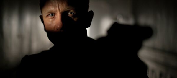 Daniel Craig in action during the shoot of Bond film 007 Skyfall' Daniel Craig in action during the shoot of Bond film 007 Skyfall' - Sputnik International