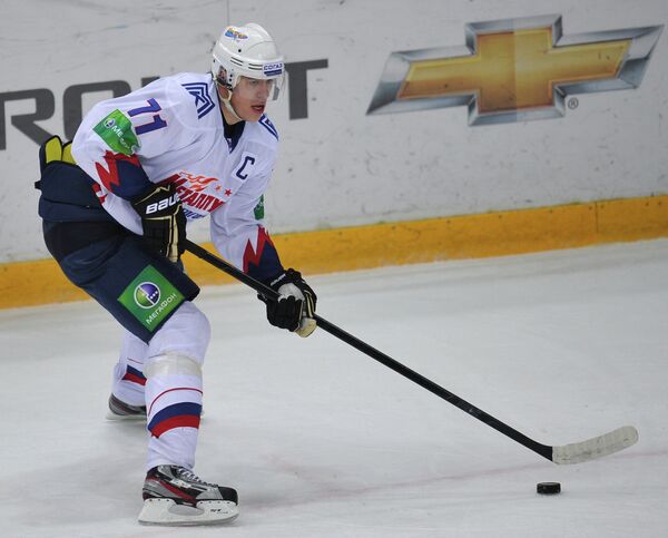 KHL: Malkin Scores as Metallurg Beats Vityaz   - Sputnik International