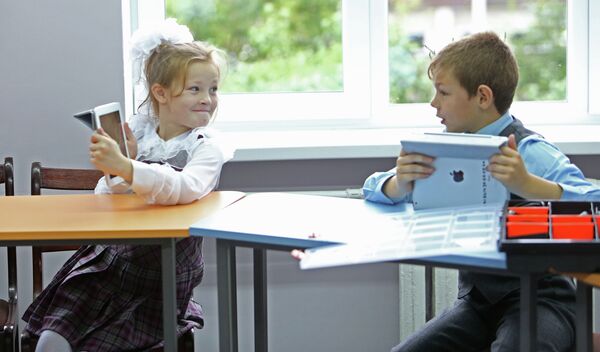 The 50-Year-Long Evolution of Russian Schools  - Sputnik International