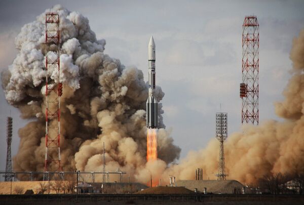 Proton Rocket Launch - Sputnik International