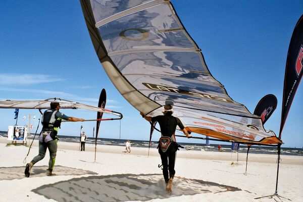 Windsurfing Reinstated as Olympic Sport     - Sputnik International
