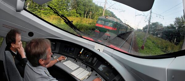 The Moscow-Kazan high-speed rail project is worth 1 trillion rubles ($27 billion), with around 380 billion rubles ($10.2 billion) in government funding. - Sputnik International