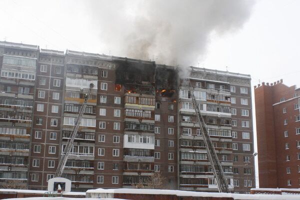 Blast and fire in an apartment building in Russia’s West Siberian city of Tomsk - Sputnik International