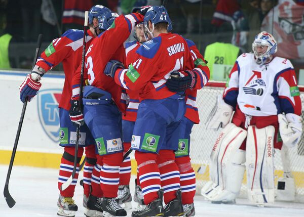 KHL: Lev Extends Streak with Torpedo Win         - Sputnik International