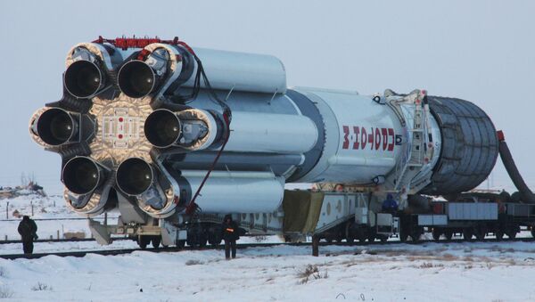 Russia to Aim for 15% of Global Space Market – Medvedev - Sputnik International