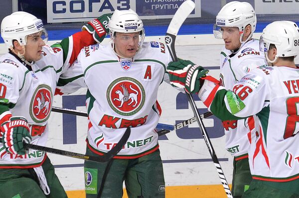 KHL: Ak Bars Hammers Salavat Yulaev         - Sputnik International