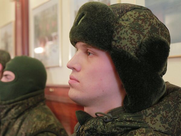 Russia Unveils New Army Field Uniform - Sputnik International