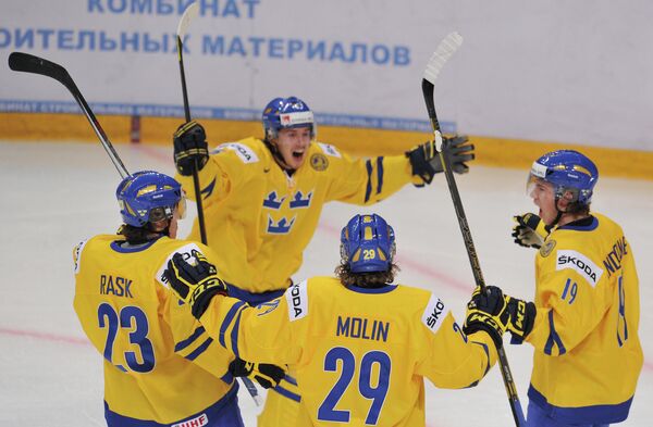 Sweden Beats Russia to Make Juniors Final        - Sputnik International