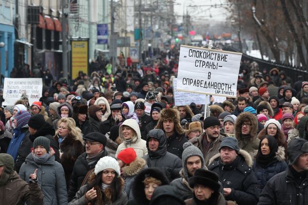 Russia’s US Adoption Ban Protesters Lament State TV Coverage - Sputnik International