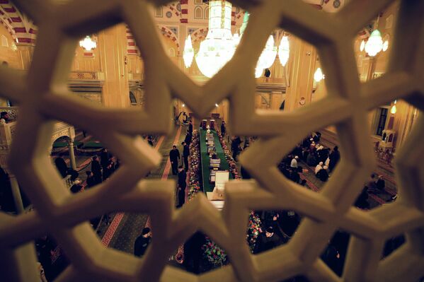 Relics of Prophet Muhammad Arrive in Grozny - Sputnik International
