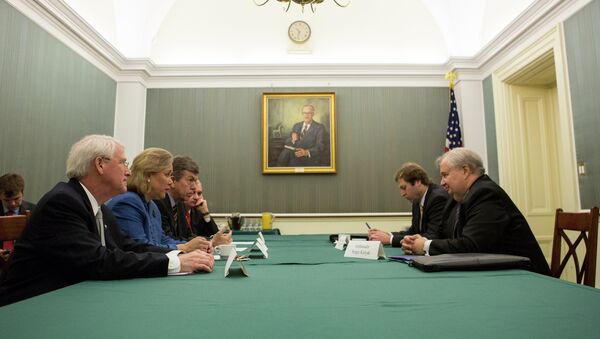 Russia’s Ambassador to the United States Sergey Kislyak, far right, met Wednesday with US Senators (from left) Roger Wicker of Mississippi, Mary Landrieu of Louisiana, Roy Blunt of Missouri and Jack Reed of Rhode Island. - Sputnik International