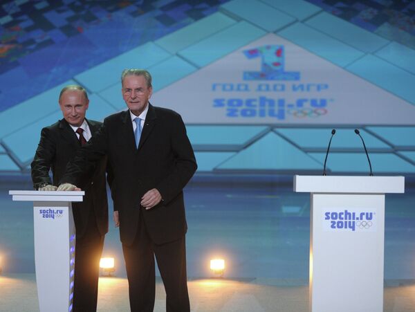 Vladimir Putin and Jacques Rogge - Sputnik International