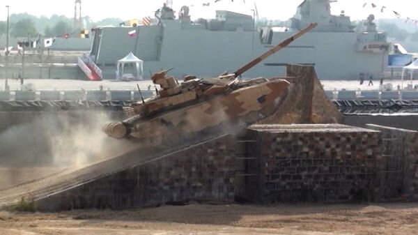 Russian Tank T-90S Steals the Show in Abu Dhabi - Sputnik International