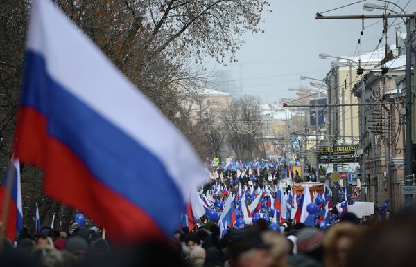 Russians Prefer Patriotic Leaders, Not Liberals or Conservatives - Sputnik International