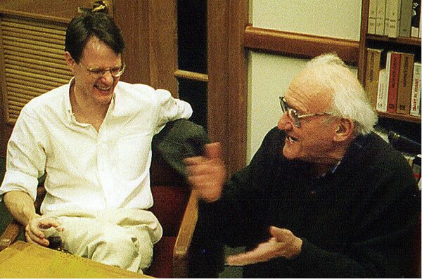 Joseph Frank (right) swaps stories with Chicago University comparative literature professor Haun Saussy during an informal faculty gathering at Stanford University in 1999. Frank, whose five-volume biography of 19th-century Russian novelist Fyodor Dostoevsky is regarded as a masterpiece of biographical history and literary criticism, died last Wednesday in California at the age of 94. - Sputnik International