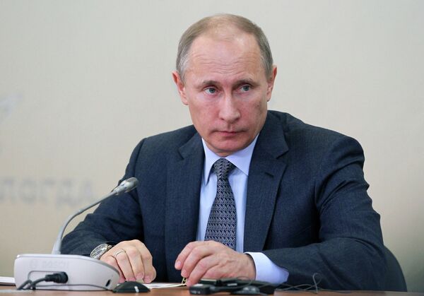 Putin Orders State Officials to Declare Expenses - Sputnik International