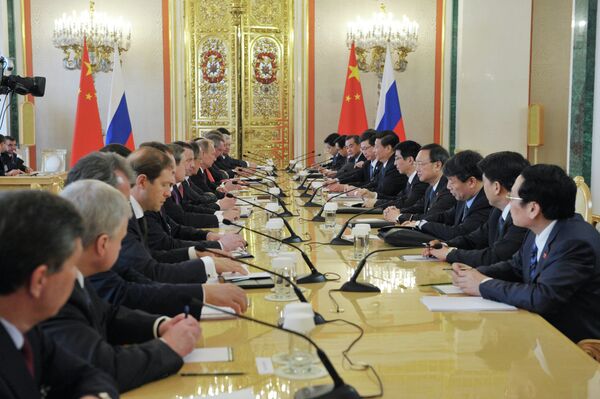 Russia, China Inch Closer to Natural Gas Deal - Sputnik International