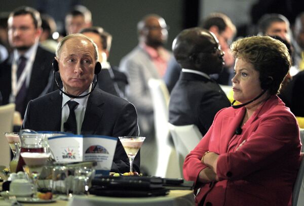 Vladimir Putin and Dilma Rousseff at BRICS summit - Sputnik International