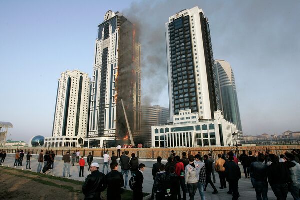 Chechnya’s Tallest Building Catches Fire - Sputnik International