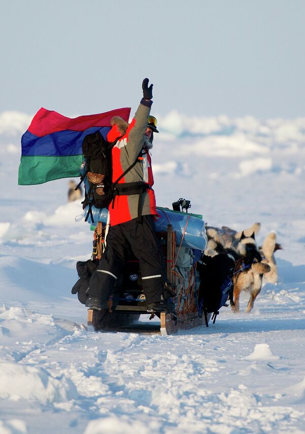 Thousands of Kilometers on Dog Sleds: Konyukhov’s New Expedition - Sputnik International