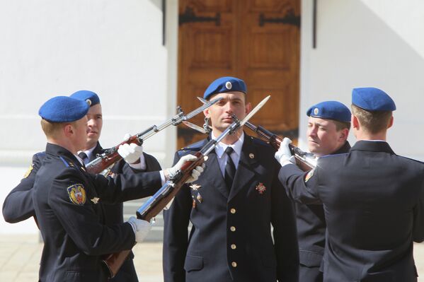 Kremlin Regiment Holds Change of Guard Ceremony - Sputnik International