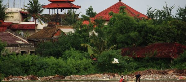 Human Rights Watch urges the United States and Indonesia to disclose all documents on mass killings that took place in Indonesia during the 1960s. According to some records, more than half a million people were killed accused of siding with communists. Human Rights Watch urges the United States and Indonesia to disclose all documents on mass killings that took place in Indonesia during the 1960s. According to some records, more than half a million people were killed accused of siding with communists. - Sputnik International