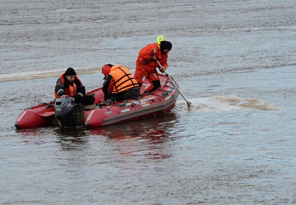 Two Bodies Found after Tug Boat Sinking in St. Petersburg - Sputnik International